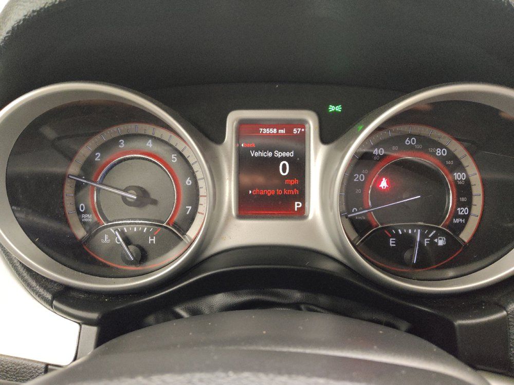 Used 2019 Dodge Journey SE FWD image 23
