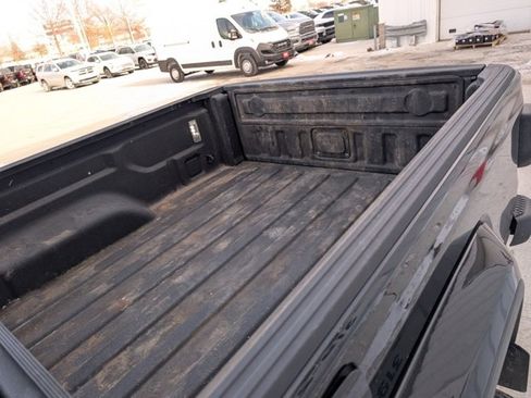 Used 2020 Jeep Gladiator Overland image 15