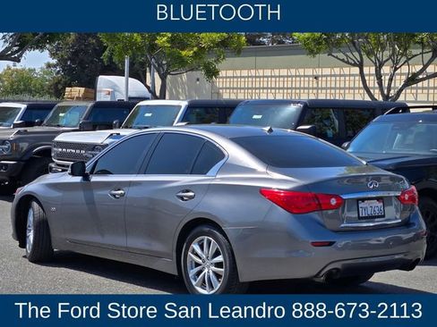 Used 2017 INFINITI Q50 2.0t w/ Moonroof Package RWD image 6