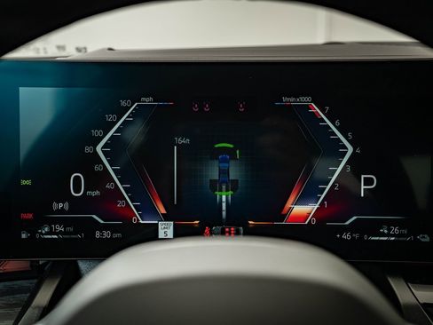 New 2026 BMW 550e xDrive image 26