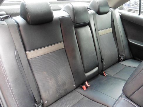 Used 2014 Toyota Camry SE w/ Moonroof Package FWD image 15
