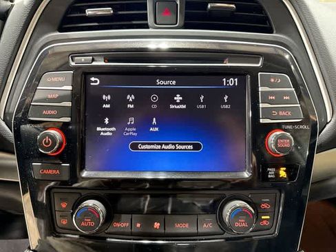 Used 2023 Nissan Maxima SV FWD image 19