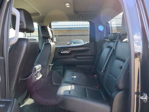Used 2023 Chevrolet Silverado 1500 LTZ AWD/4WD image 26