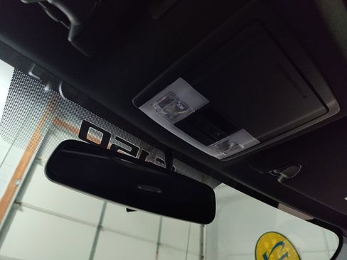 Used 2012 Ford F150 Raptor w/ Raptor Luxury Pkg image 45