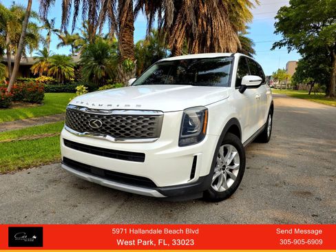 Used 2021 Kia Telluride LX FWD image 1