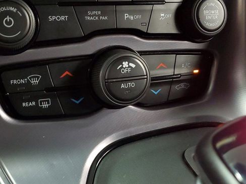 Used 2019 Dodge Challenger R/T w/ Blacktop Package image 26