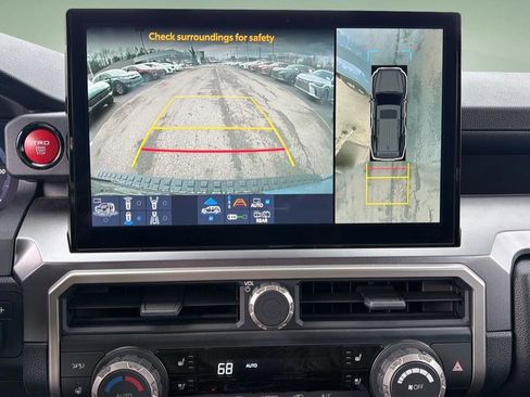 Used 2025 Toyota 4Runner TRD Sport Premium w/ Tow Technology Package image 28