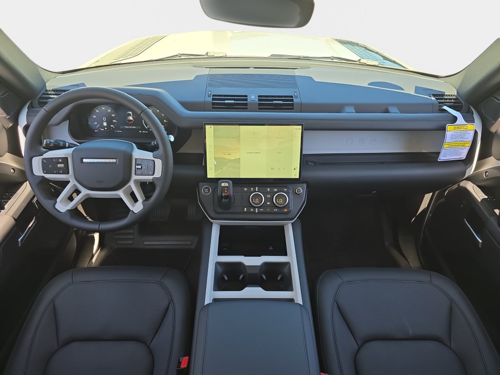 New 2026 Land Rover Defender 110 X-Dynamic SE AWD/4WD image 9