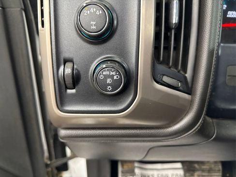 Used 2019 GMC Sierra 3500 Denali w/ Duramax Plus Package image 23