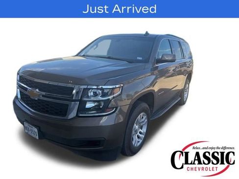 Used 2016 Chevrolet Tahoe LS image 3