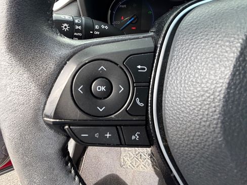 Used 2020 Toyota RAV4 Limited AWD/4WD image 22