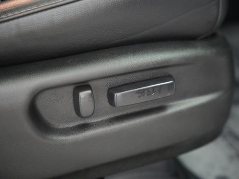 Used 2018 Honda Pilot Elite image 59