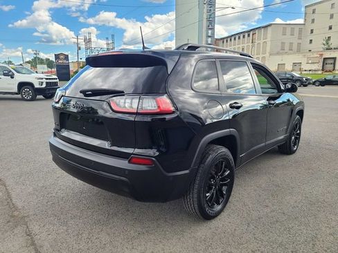 Used 2023 Jeep Cherokee Altitude Lux AWD/4WD image 7