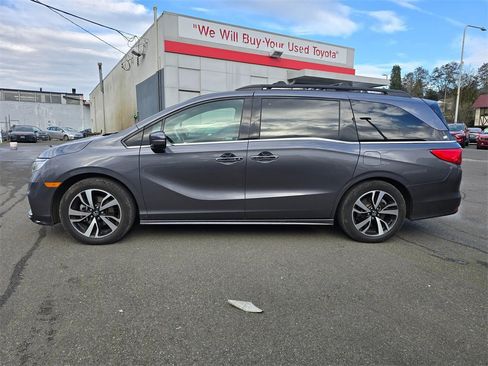 Used 2019 Honda Odyssey Elite image 4