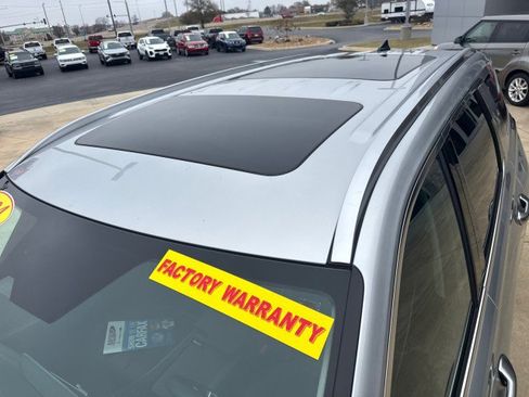 Used 2024 Hyundai Palisade Limited image 7