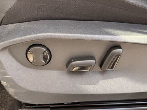 Used 2024 Volkswagen Tiguan Wolfsburg Edition image 13