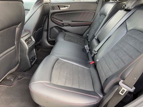 Used 2023 Ford Edge ST-Line image 11