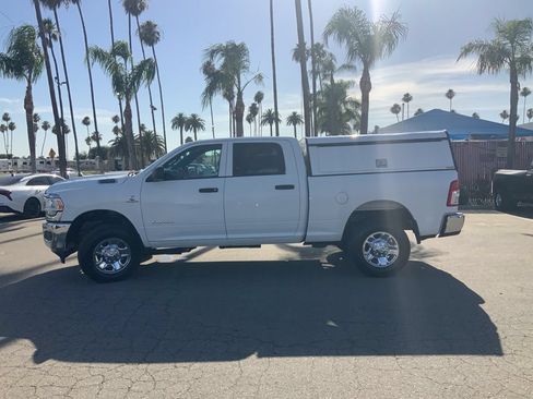 Certified 2022 RAM 2500 Tradesman w/ Chrome Appearance Group AWD/4WD image 4