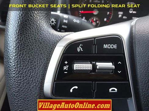 Used 2019 Kia Sorento LX image 17