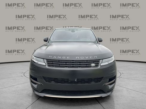 Used 2023 Land Rover Range Rover Sport First Edition image 8