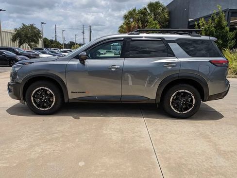 Used 2023 Nissan Pathfinder Rock Creek AWD/4WD image 9