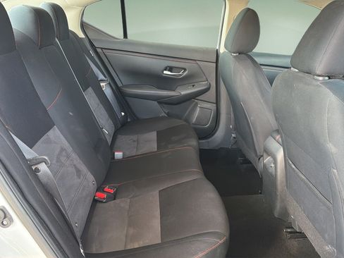 Certified 2024 Nissan Sentra SR FWD image 15
