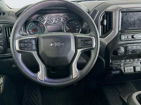 Used 2021 Chevrolet Silverado 1500 Custom Trail Boss w/ Realtree Special Edition image 17