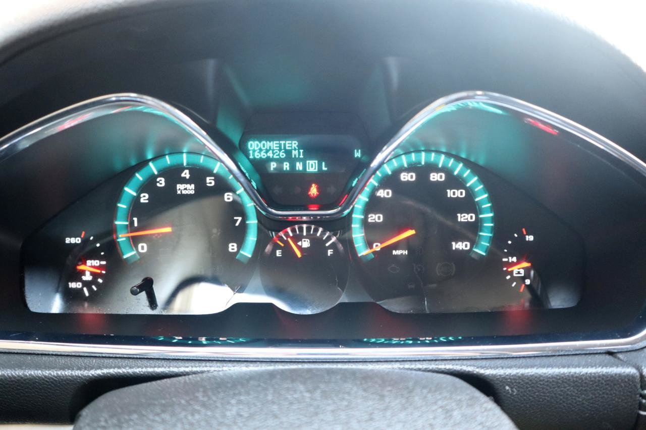 Used 2014 Chevrolet Traverse LT FWD image 24