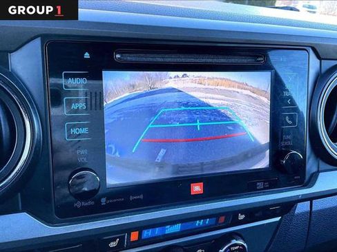 Certified 2017 Toyota Tacoma TRD Sport image 28