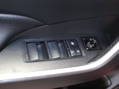 Used 2020 Toyota RAV4 LE w/ All Weather Liner Package AWD/4WD image 50