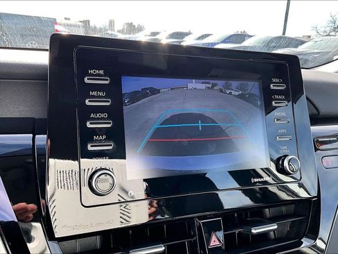 Used 2024 Toyota Camry SE image 30