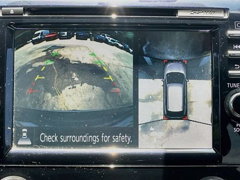 Used 2017 Nissan Murano Platinum w/ Platinum Technology Package FWD image 14