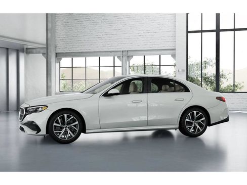 New 2026 Mercedes-Benz E 450 4MATIC Sedan image 36