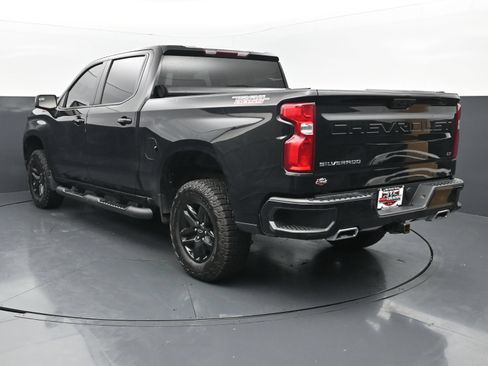 Used 2023 Chevrolet Silverado 1500 LT Trail Boss AWD/4WD image 4