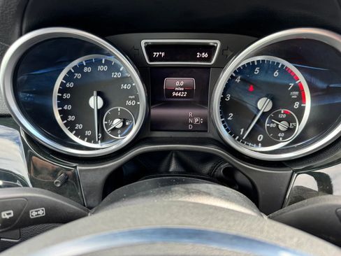 Used 2016 Mercedes-Benz GL 450 4MATIC image 25