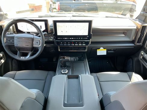 New 2025 GMC Hummer EV 2X w/ Extreme Off-Road Package image 36