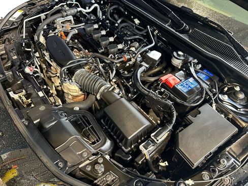 Used 2024 Honda Civic Touring image 31