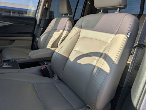 Certified 2023 Honda Ridgeline RTL-E image 13