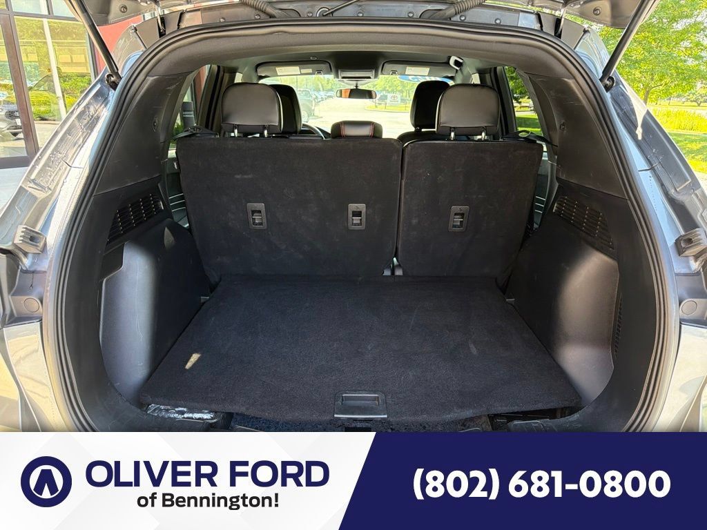 Used 2025 Ford Escape ST-Line AWD/4WD image 23