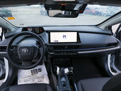 Used 2023 Toyota Prius XLE FWD image 49