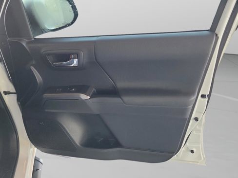 Used 2022 Toyota Tacoma TRD Pro image 27