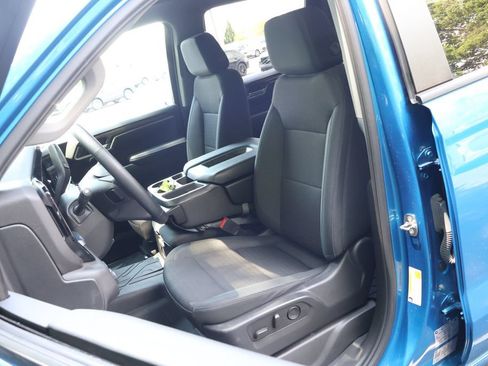 Used 2024 Chevrolet Silverado 1500 LT w/ Protection Package AWD/4WD image 32