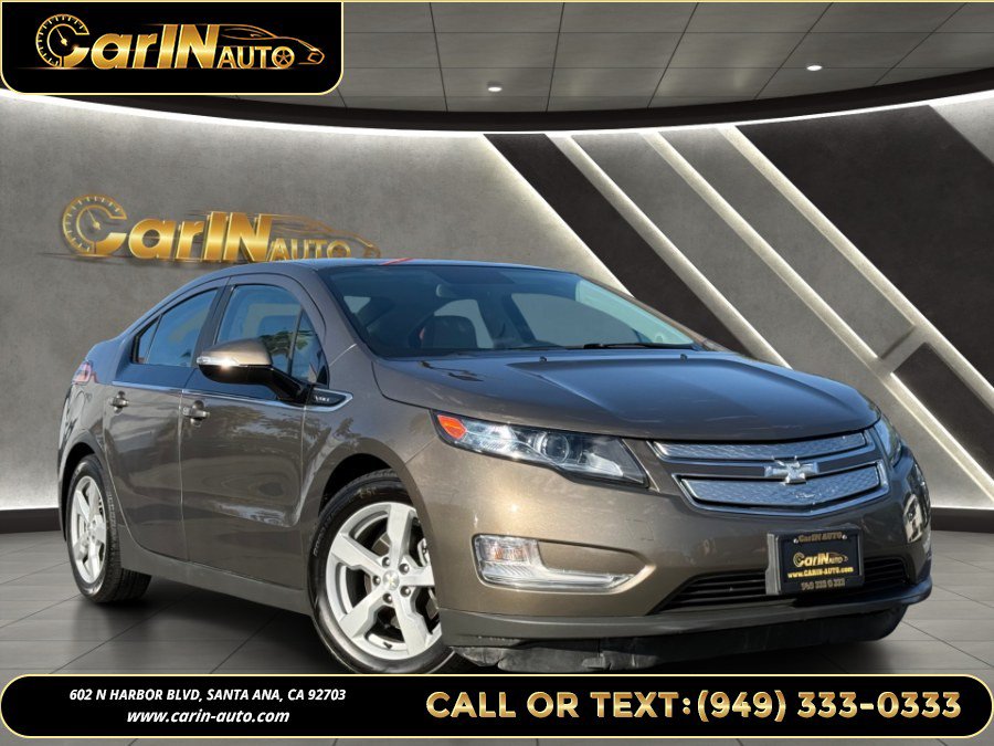 Used 2014 Chevrolet Volt w/ Enhanced Safety Package 1 FWD image 3