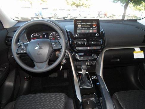 New 2026 Mitsubishi Eclipse Cross ES image 12