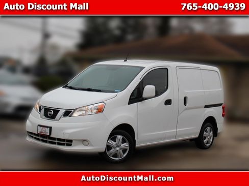 Used 2018 Nissan NV200 SV image 1