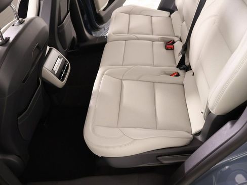 New 2026 Lincoln Nautilus Premier w/ Jet Appearance Package AWD/4WD image 12