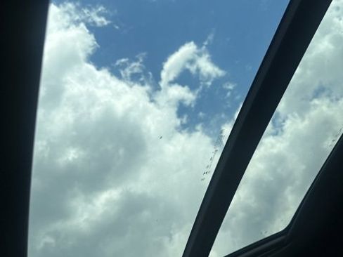 New 2025 Chevrolet Equinox EV RS w/ Convenience Package II image 16