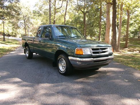 Used 1997 Ford Ranger XLT image 3