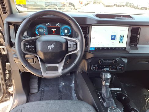 Used 2025 Ford Bronco Big Bend AWD/4WD image 8