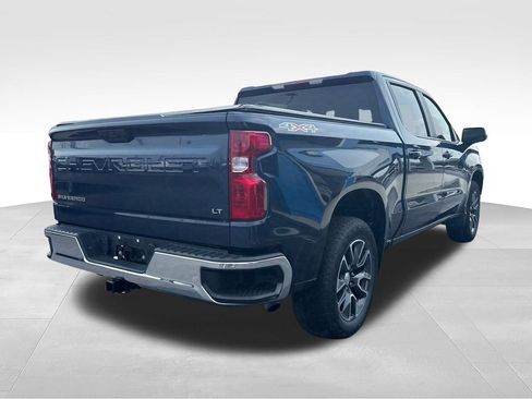 Used 2023 Chevrolet Silverado 1500 LT AWD/4WD image 11